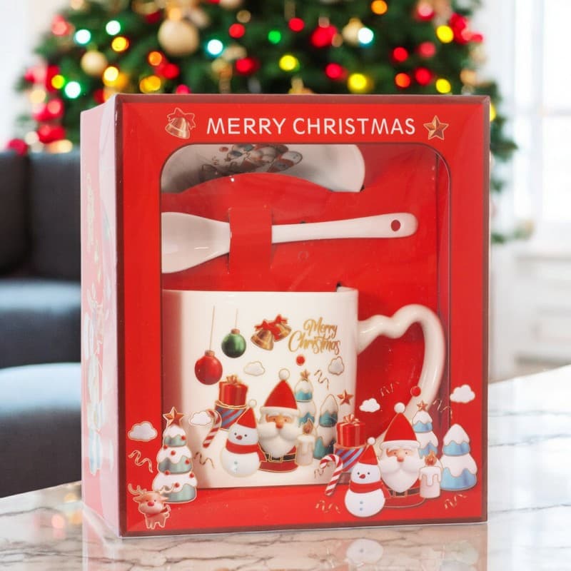 KUBEK ŚWIĄTECZNY - zestaw w pudełku ze spodkiem i łyżeczką 400 ml